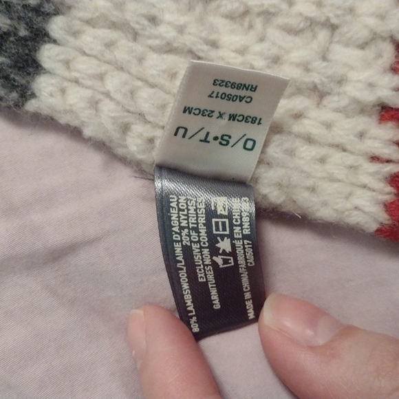 Roots Whistler Wool Scarf - Picture 2 of 4